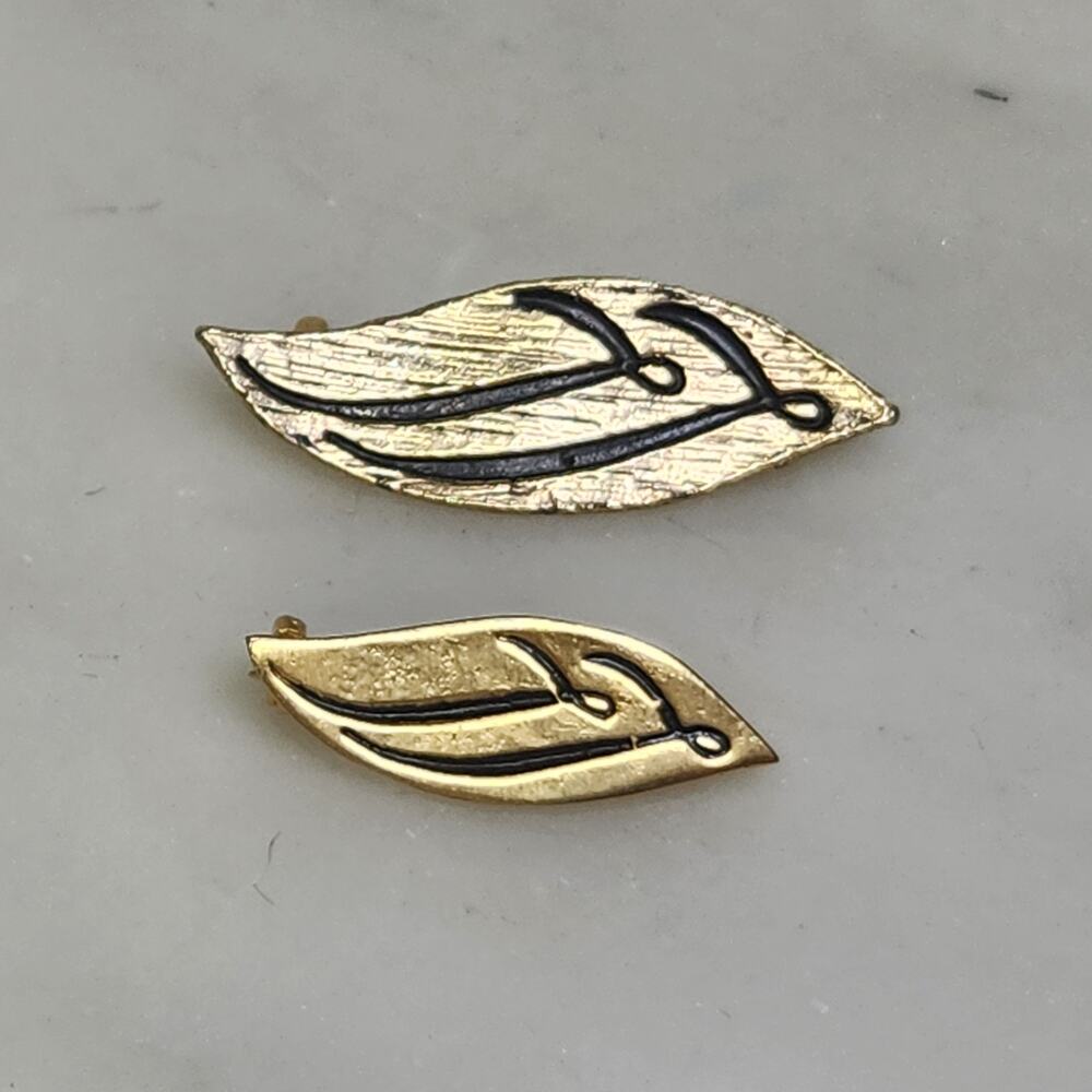 Vintage Gold Tone Leaf Brooch Pin Bundle Lot Retro Autumn Plant Jewelry Set